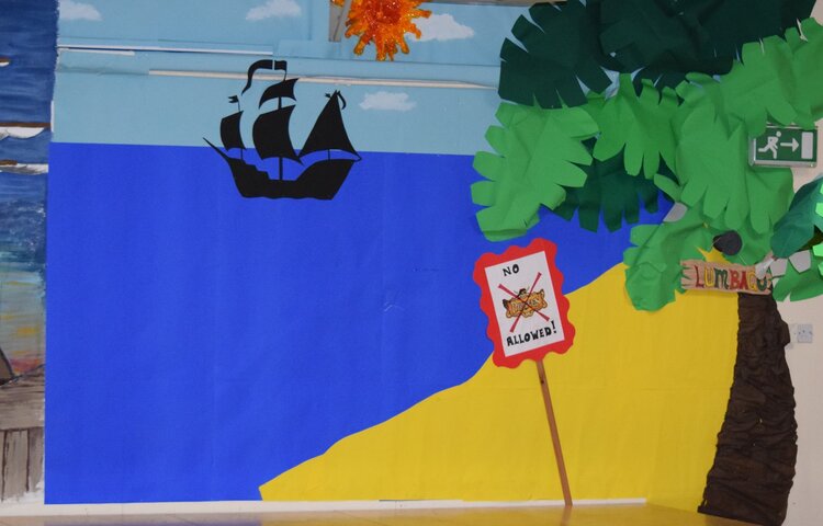 Image of Y5/6 Present PIRATES OF THE CURRY BEAN